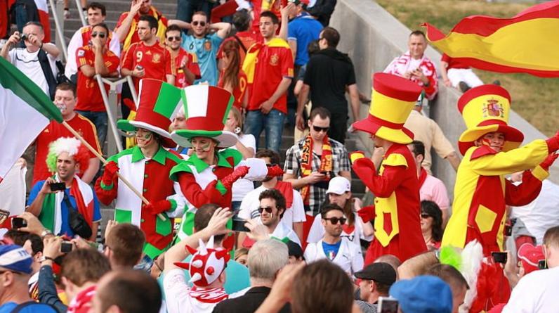 Жарко и «низко». 9 трендовых ставок на матч Италия — Испания