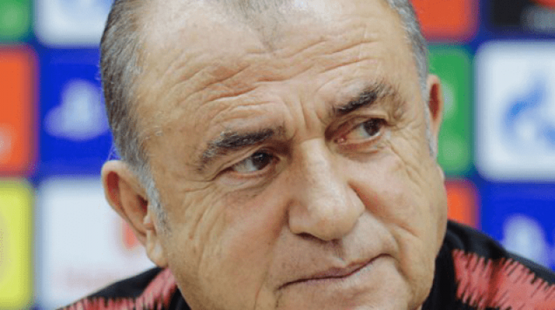 Тренер «Галатасарая» остался недоволен временем начала матча с «Локомотивом» в Лиге Европы
