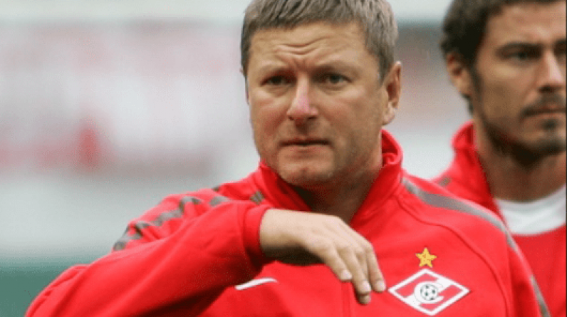 «Сборная России напрямую на чемпионат мира не выйдет»: Кафельников об итогах матча со Словенией