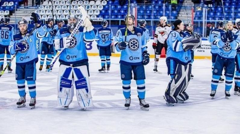 «Сибирь» минимально обыграла «Куньлунь», одержав вторую в сезоне победу в КХЛ