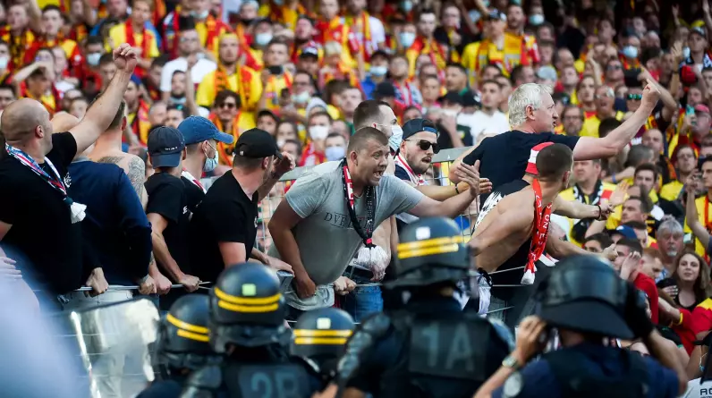 Лига закрыла стадион «Ланса» из-за беспорядков на матчах чемпионата Франции