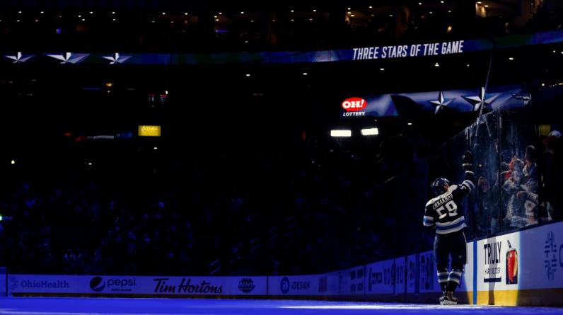 НХЛ признала 20-летнего Чинахова первой звездой матча «Коламбус» — «Детройт»