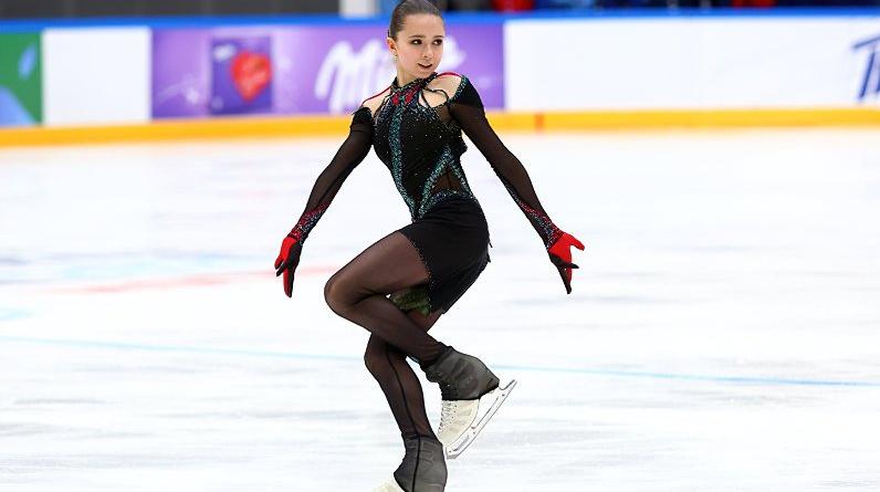 Валиева превзошла мировой рекорд по баллам за короткую программу на чемпионате России