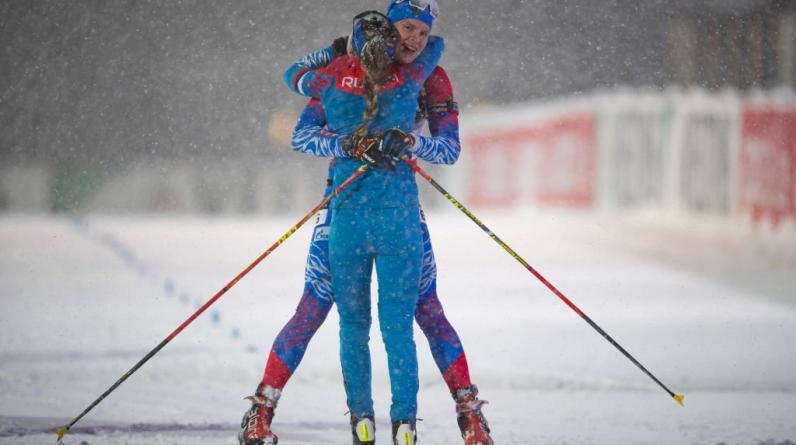 Российские биатлонисты Елисеев и Буртасова стали третьими в масс-старте в «Рождественской гонке»