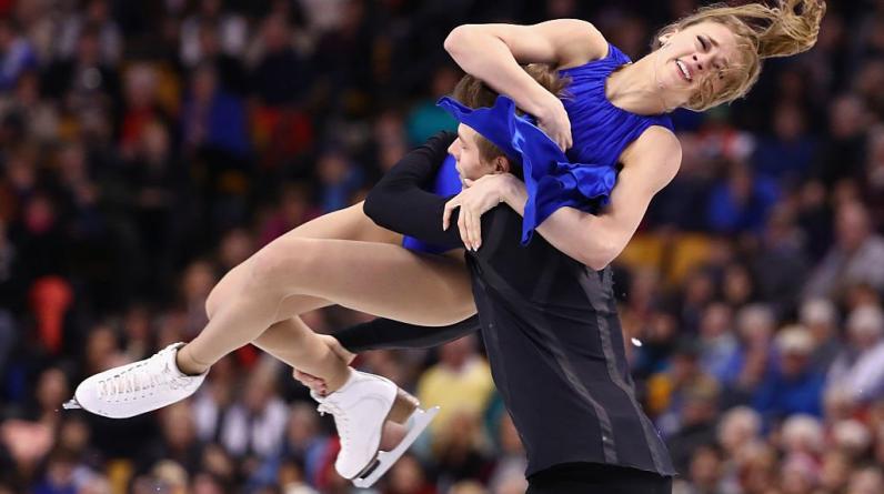 Синицина и Кацалапов, лидировавшие после ритм-танца, снялись с чемпионата России
