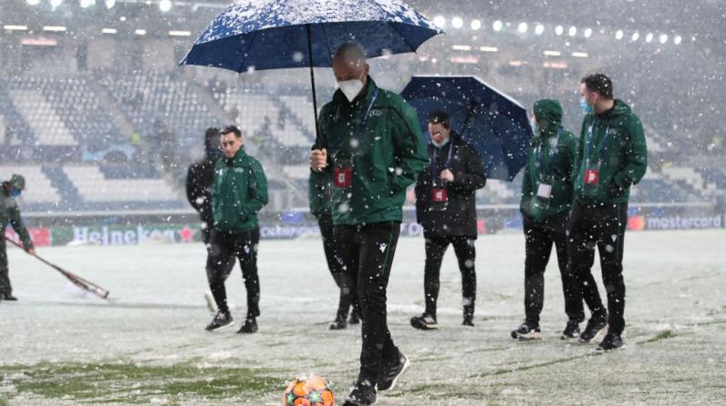 УЕФА из-за снегопада перенес матч Лиги чемпионов «Аталанта» — «Вильярреал»