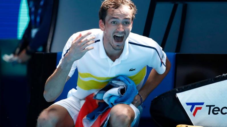 Медведев сократил отставание от Джоковича в рейтинге ATP