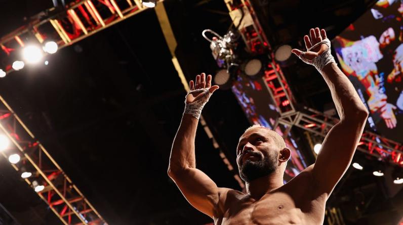 UFC 270: «Бог Войны» Фигередо против «Маленького Убийцы» Морено