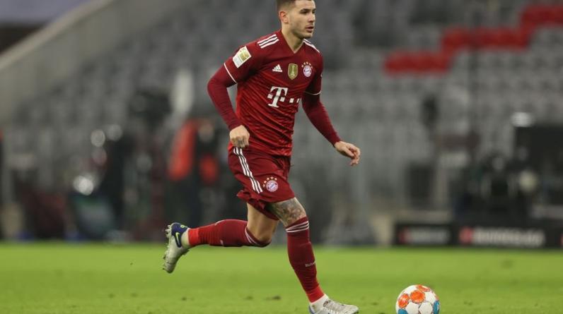 Два футболиста «Баварии» сдали положительные тесты на коронавирус