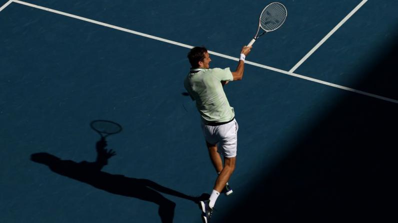 Ф. Оже-Альяссим — Медведев: где смотреть, прогноз, онлайн-трансляция Australian Open