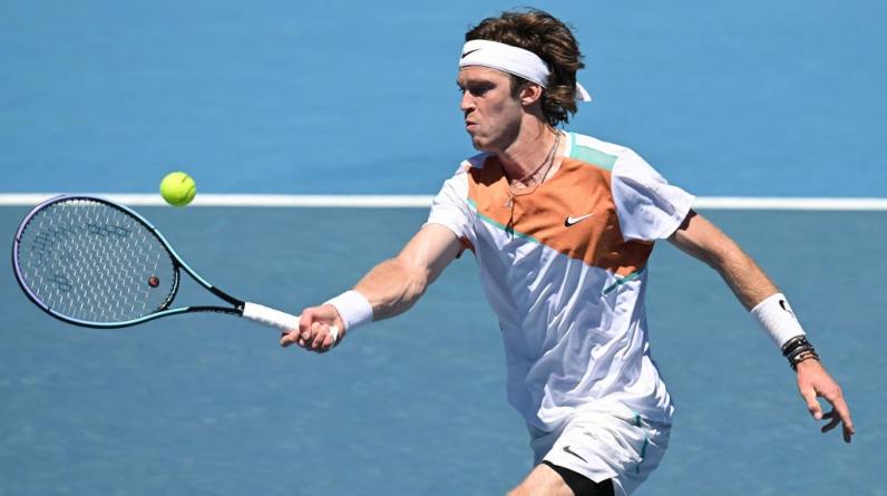 Рублев вышел в третий круг Australian Open, обыграв Беранкиса