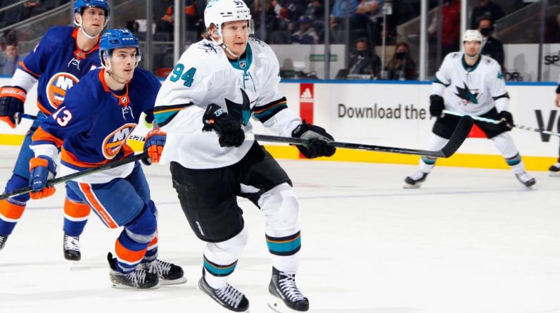 Форвард «Сан-Хосе» Александр Барабанов попал в коронавирусный протокол НХЛ