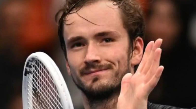 «Смог прибавить в самых важных моментах». Медведев вышел в пятый финал в сезоне