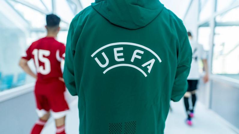 УЕФА накажет Украину за поведение фанатов на матче ЧЕ по мини-футболу против сборной России
