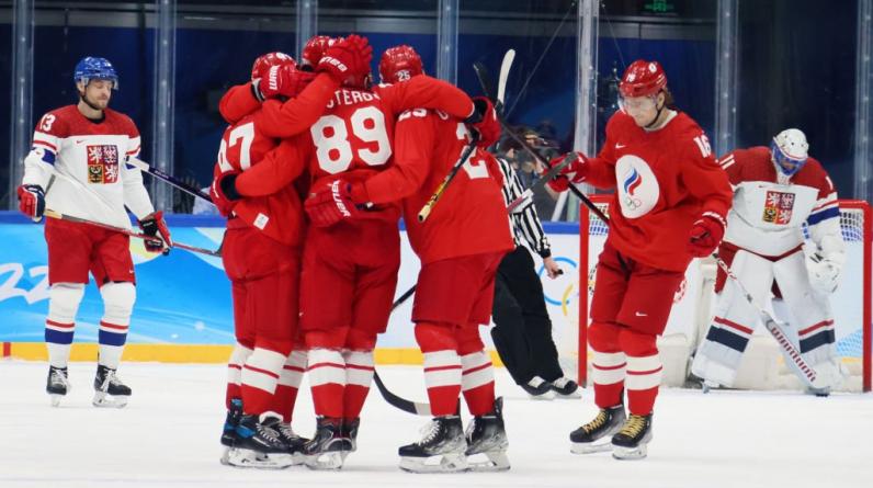 Российские хоккеисты провели заключительную тренировку перед четвертьфиналом ОИ-2022