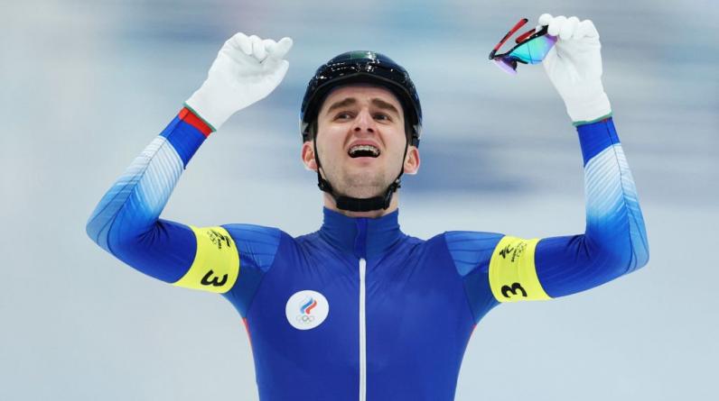 Российские конькобежцы вышли в финал командной гонки c новым олимпийским рекордом