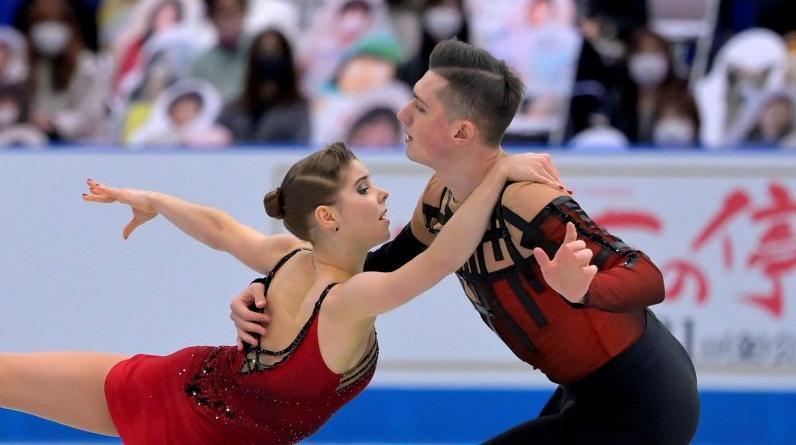 Мишина и Галлямов стали вторыми в короткой программе командного турнира Олимпиады-2022