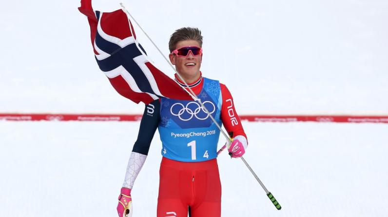 «Это жопа»: норвежец Клебо прокомментировал 40-е место в скиатлоне на ОИ-2022