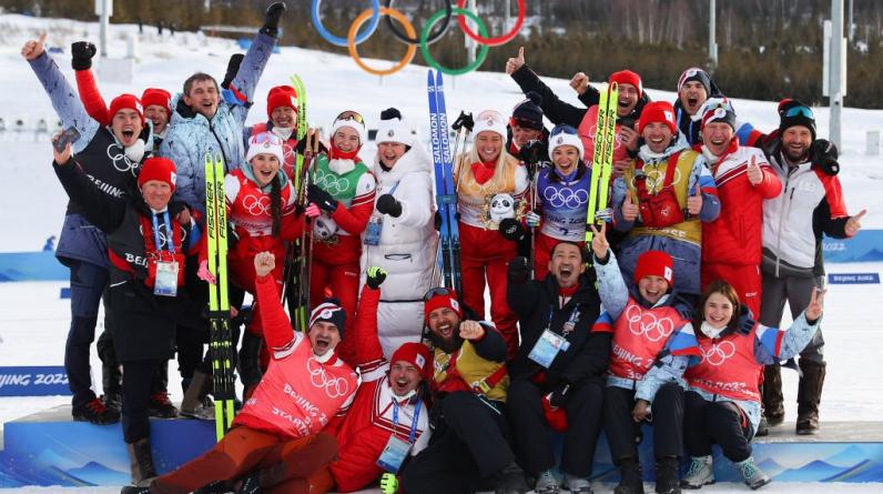Крянин — о «золоте» российских лыжниц: горд, что живу в одно время с этими девушками