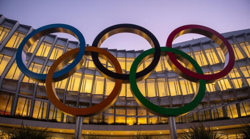 В МОК объяснили нежелание награждать фигуристов за командный турнир на ОИ-2022 риском ошибки