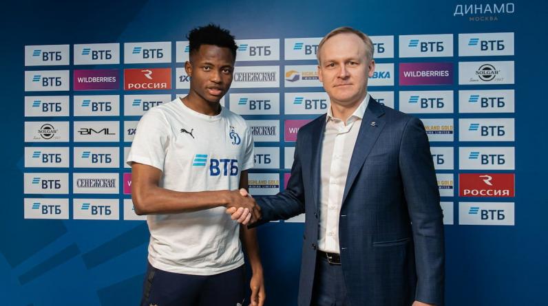 Тренер новичка «Динамо» Кенфака рассказал, как игрок попал в команду по пляжному футболу