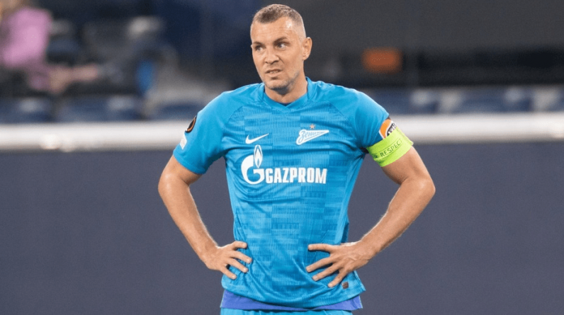 Игонин высказался о возможном переходе Дзюбы в «Црвену Звезду» Игонин высказался о возможном переходе Дзюбы в «Црвену Звезду»