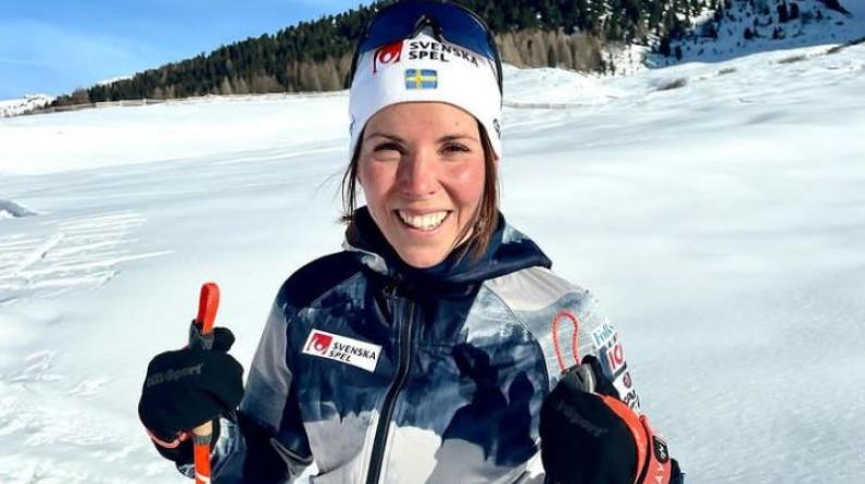 Статую Шарлотты Каллы сломали вандалы: олимпийской чемпионке оторвали лыжи