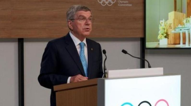 Глава МОК призвал вернуть на турниры российских спортсменов в нейтральном статусе