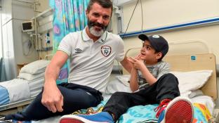 Рой Кин на Рождество спас больного ребенка. Чудо сделало из костолома «МЮ» благотворителя Рой Кин на Рождество спас больного ребенка. Чудо сделало из костолома «МЮ» благотворителя