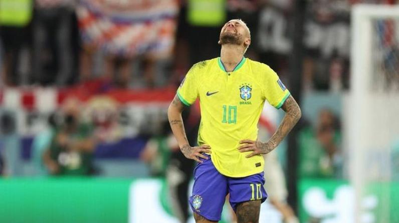 В перестрелке после проигрыша сборной Бразилии в четвертьфинале чемпионата мира погибла девушка